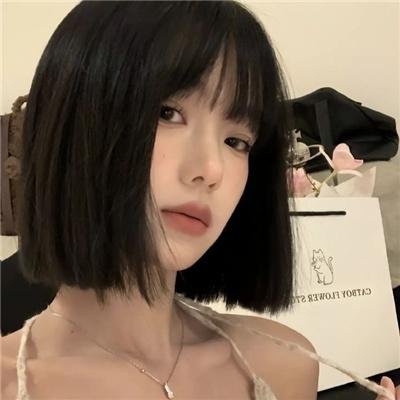 浪漫俏娇娃封面